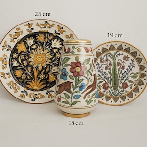 Hand-Painted Greek Pottery Set: Vase and Decorative Plates, Rodos-Hellas