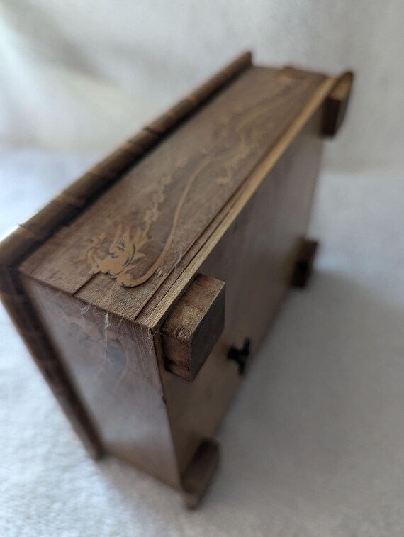 Vintage wooden Musical Music jewellery Box inlaid… - image 9