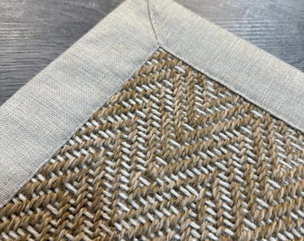 Tapis en jute fait main avec bordure crème : style campagnard bohème moderne