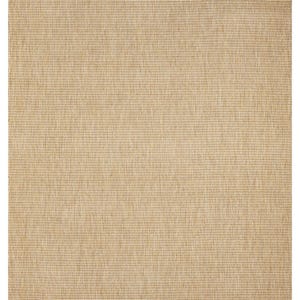 Puede incluir: Una alfombra rectangular con una textura tejida en color beige claro. La superficie de la alfombra est&aacute; cubierta de l&iacute;neas horizontales, creando un patr&oacute;n sutil. La alfombra parece estar hecha de fibras naturales.