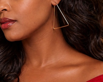 Pendientes de aro triangulares Delta