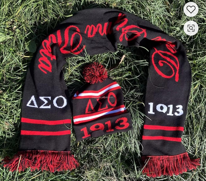 Conjunto de gorro y bufanda de invierno Delta Sigma Theta (griego, rojo o negro) para clima frío imagen 3