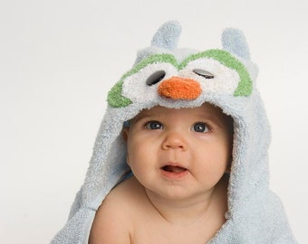 Blue Owl Hooded Towel