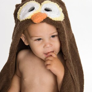 Owl Hooded Towel image 3