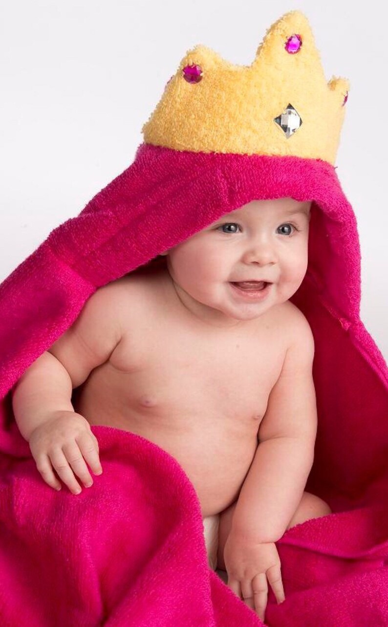 Download PERSONALIZED Princess Hooded Towel | Etsy