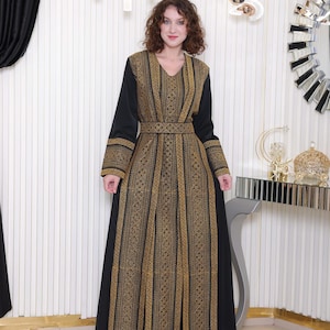 Elegant Dubai Colorful Kaftan Abaya, Traditional Arab Dress, Moroccan Wedding Dress, Arabic Kaftan Farasha, Arabian Kaftan for Celebration