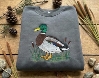Besticktes Stockenten Enten Rundhalsausschnitt, Wildwasservögel Vogel Sweatshirt, Jäger Geschenk Naturliebhaber Pullover, Cottagecore Ästhetik Shirt