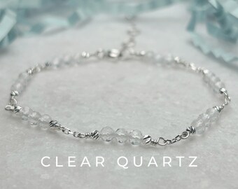 Pulsera de plata de ley con cuarzo transparente y piedra natal de abril personalizada