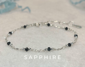 Pulsera de plata de ley con zafiro y piedra de nacimiento de septiembre personalizada
