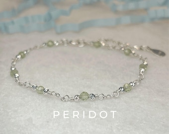 Pulsera personalizada de plata de ley con peridoto, piedra natal de agosto