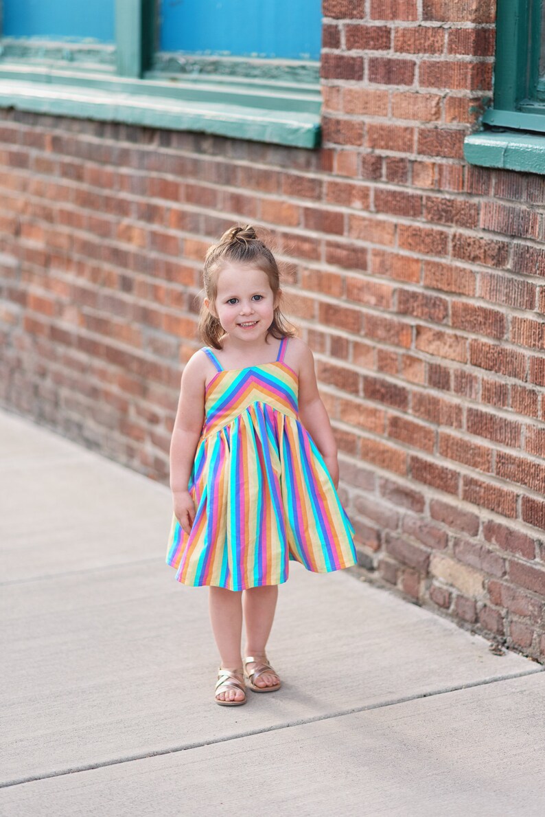 KIDS MAXI DRESS WITH SHIRRING & POCKETS 12-14 SEW YESTERDAY