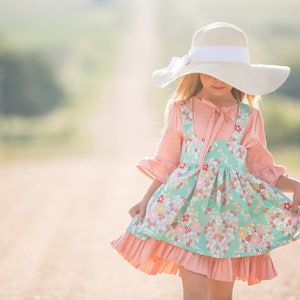 Animazing Skirt PDF Sewing Pattern including size 12 image 1