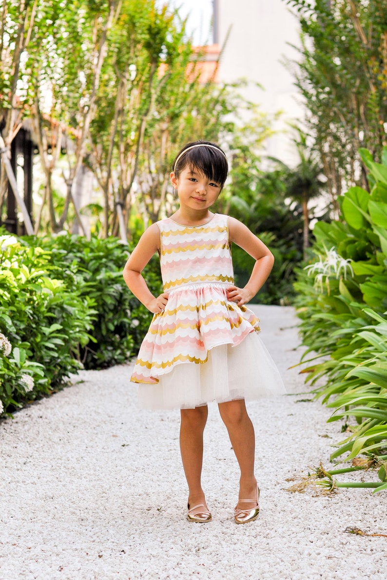 Lienz Dress PDF Sewing Pattern, including the sizes 12 months 14 years, Girls Dress Pattern, Short Sleeve, Long Sleeve, Special Occasion image 7