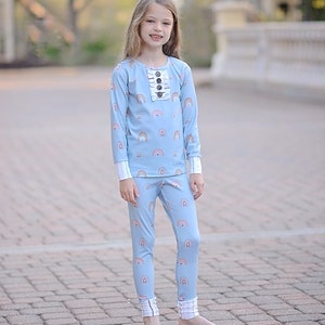 Lassen Pajama Set & Nightgown PDF Sewing pattern, including sizes 12 months 14 years, Unisex Pajama Pattern, Nightgown Pattern image 2