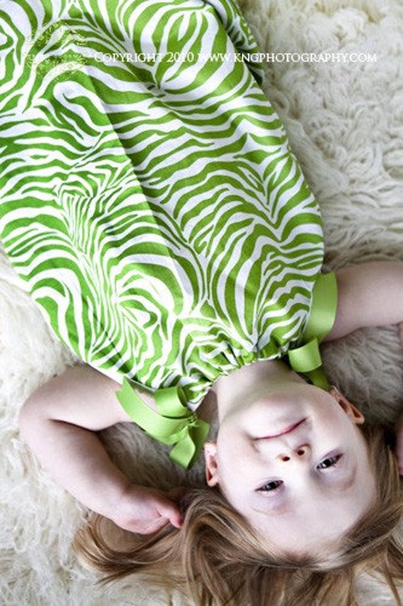 Items similar to Pillowcase Dress SEWING PATTERN, PDF, dolls and