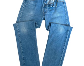 W32.5" L32" Levi's 501xx vintage jeans (32" measured waist + curvy hip)