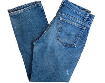 W34" L30" 517 90s USA Painted Levi's Vintage Jeans: faded indigo wash (34" measured waist = modern women's size 31/32)
