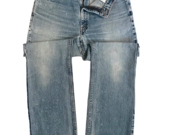 W34" L31” Levi's 517 USA vintage jeans (34” measured waist = modern women’s size 31/32)