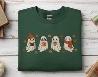 Sudadera bordada con un fantasma leyendo un libro: Camiseta de Halloween espeluznante