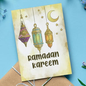 Cute Hand-Drawn Ramadan Kareem Card with Lanterns, Adorable Islamic Holiday Greeting Card, Muslim Gift, Set of 1, 10, or 20 Cards