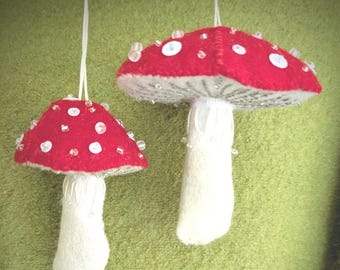 Amanita Mushrooms Felt Embroidery Pattern Autumn Fall Decor Halloween Samhain – Digital Download (PDF Pattern)