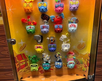 Juguetes de la Cajita Feliz de McDonald's: Bob Esponja y One Piece (Set Completo)