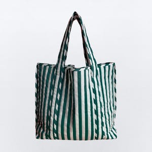 Padrão básico de costura para bolsa acolchoada reversível