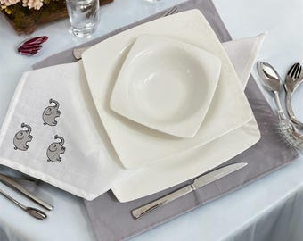 Hand-Embroidered Linen Napkin Set – Natural Ecru Table Linen, Elegant Dinner Napkins, Handmade Embroidery