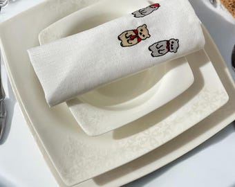Hand-Embroidered Linen Napkin Set – Natural Ecru Table Linen, Elegant Dinner Napkins, Handmade Embroidery
