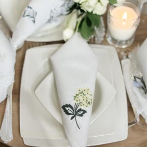 Embroidered Wildflower Napkins | Easter Decor | botanical embroidery | backyard wedding | house moving | gift set | wild birds party napkins