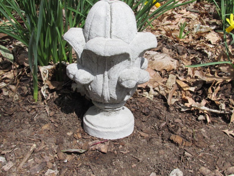11 Tall Cement Ornate Flower Bud Fountain Topper Garden Etsy