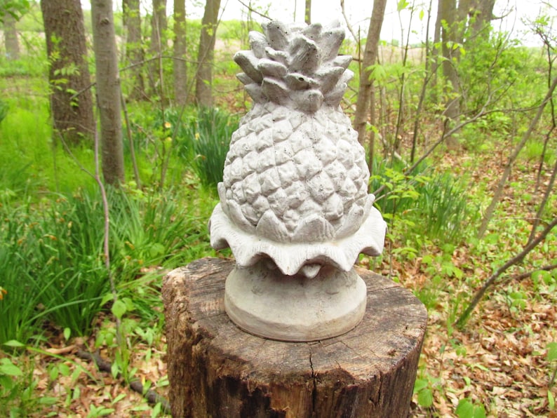 11 Tall Cement Pineapple Fountain Topper Top Finial Etsy