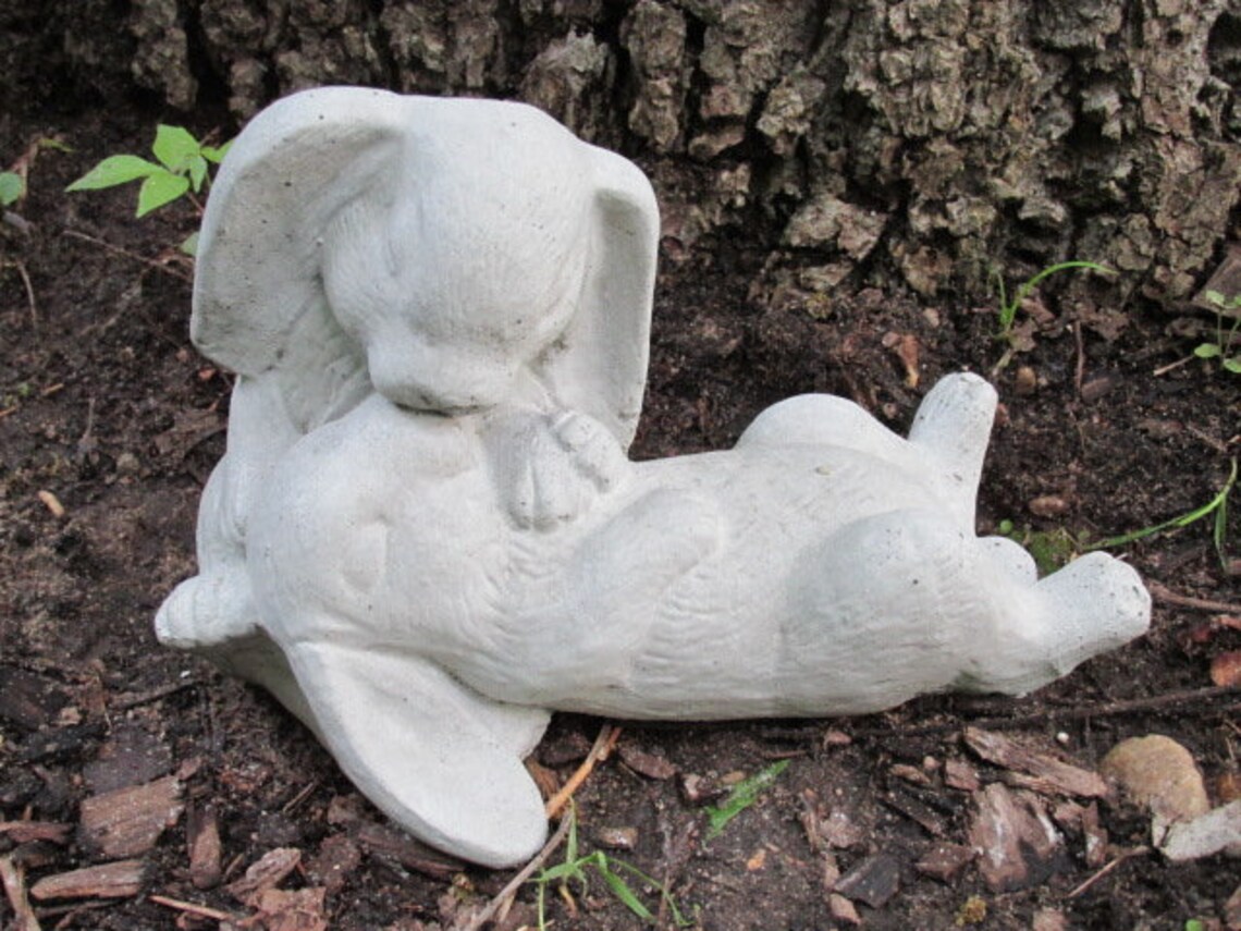 7.5 Long Cement Kissing Bunny Rabbit Pair Garden Art | Etsy