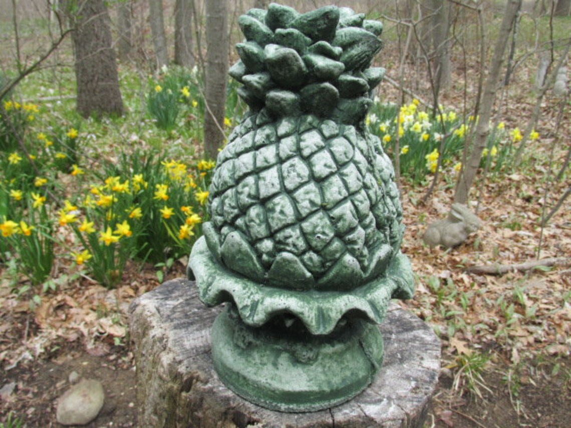 11 Tall Cement Pineapple Fountain Topper Top Finial Etsy