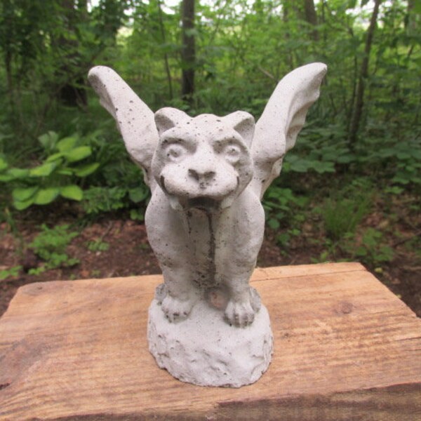 6" Tall Cement Gargoyle Garden Art Concrete Statue Yard Art