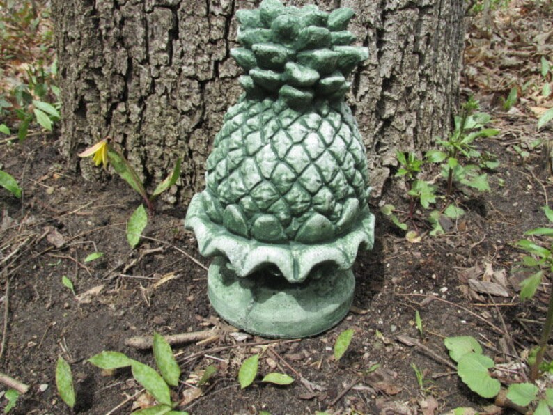 11 Tall Cement Pineapple Fountain Topper Top Finial Etsy