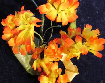 Vintage Millinery Flower 4stem NT6 Yellow Orange Flame 