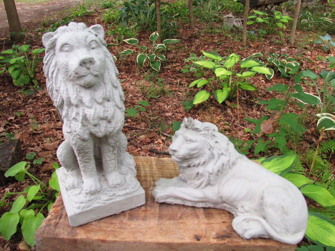 7 Cement Lion Pair Garden Art Concrete Statue Leo Feline King of Jungle