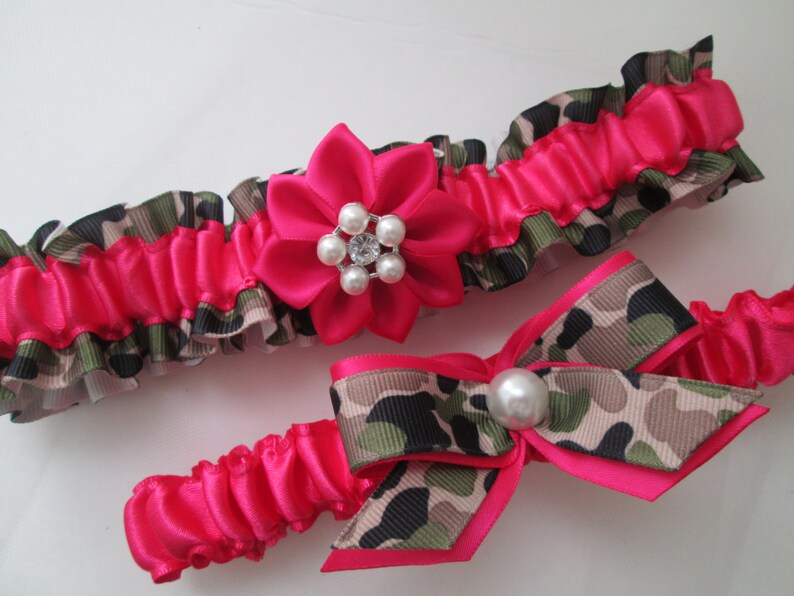 CAMO WEDDING Garter Set Hot Pink Garters Camo & Fuchsia Pink Etsy