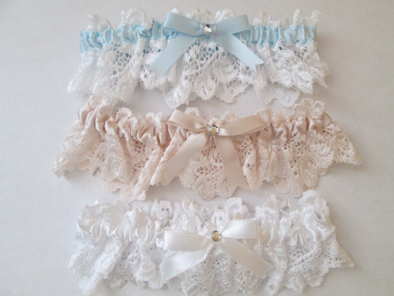 Gothic Black Floral Lace Wedding Garter Bridal Garters Toss Garter Prom Garter Keepsake Garter Off Lace Garter Set Ivory Garter Bride Garter