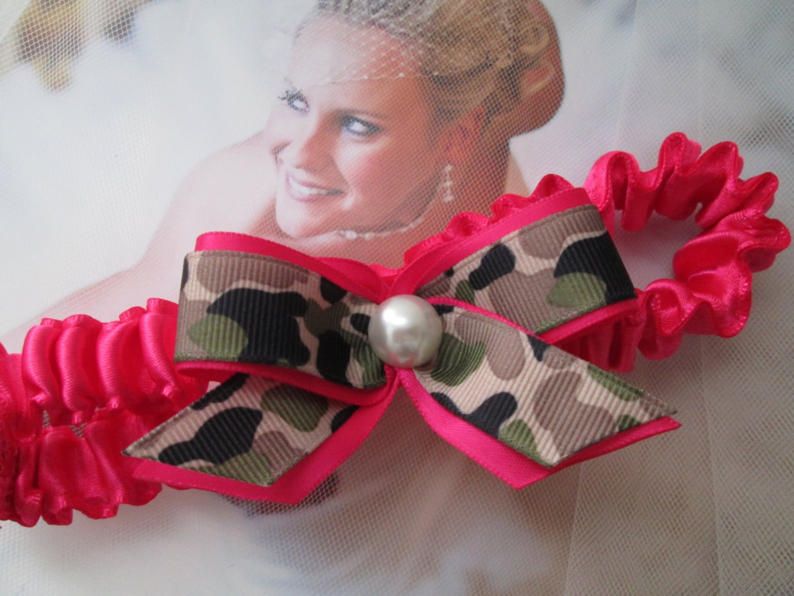 CAMO WEDDING Garter Set Hot Pink Garters Camo & Fuchsia Pink Etsy