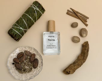 Earthly Elegance Perfume | Citrus Woody Fragrance | Sophisticated Natural Scent | Elegant Gift for Him or Her