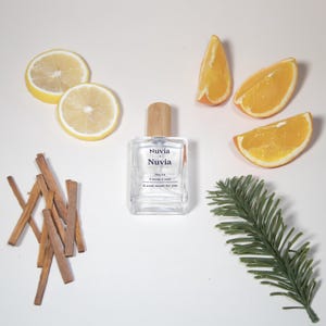 Citrus Crest Perfume – Fresh Lemon, Cedarwood, Sandalwood & Vetiver, Citrus Scent, Citrus Fragrances for Women, Perfect for Spring gifts