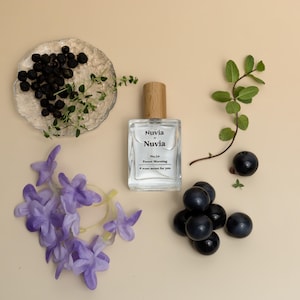 Forest Morning Parfümöl Grüne Blätter, schwarze Johannisbeere, Veilchen, Moschus & Eichenmoos, frischer Kräuterduft, perfekt für ruhige, von der Natur inspirierte Geschenke