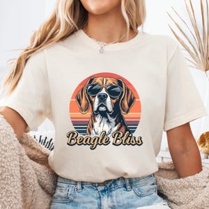Beagle Bliss Shirt, Cool Beagle Dog Retro Tee, Vintage Sunset Pet Lover T-Shirt, Stylish Beagle Owner Outfit, Funny Dog Dad Gift