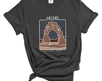Arches National Park | Comfort Colors | Sizes S-2XL