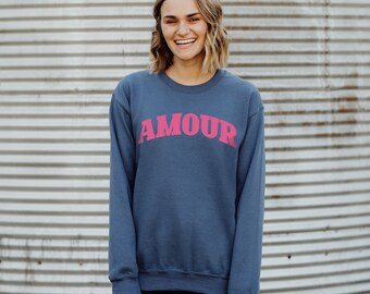 AMOUR CREWNECK SWEATSHIRT