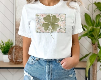 CLOVER ON FLORAL