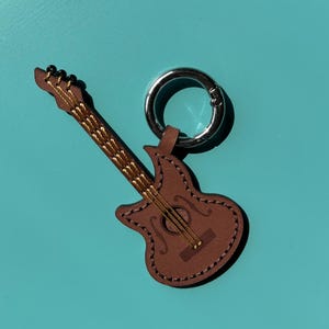 Handcrafted Leather Guitar Keychain: Engraved Music Lover Gift