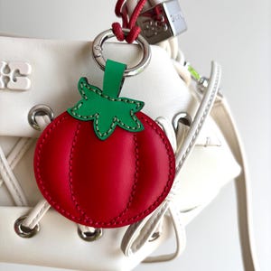 Handmade Bag Charm, Tomato Keychain, Leather Bag Charm, Cute Purse Accessory, Unique Bag Charm, Unique Gift, Personalised gift, Summer Style